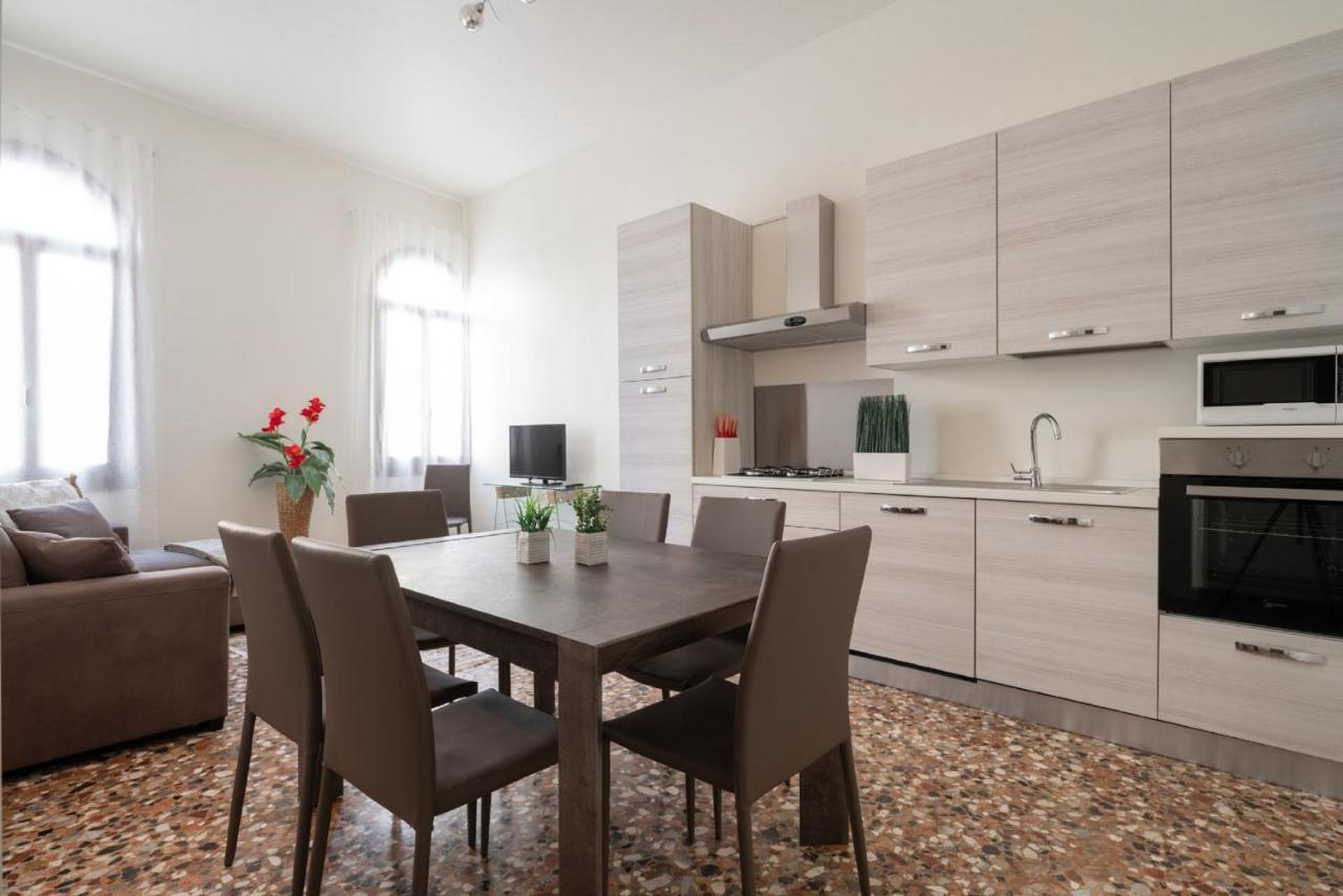 Accademia Charm Apartments By Wonderful Italy Venedig Exterior foto