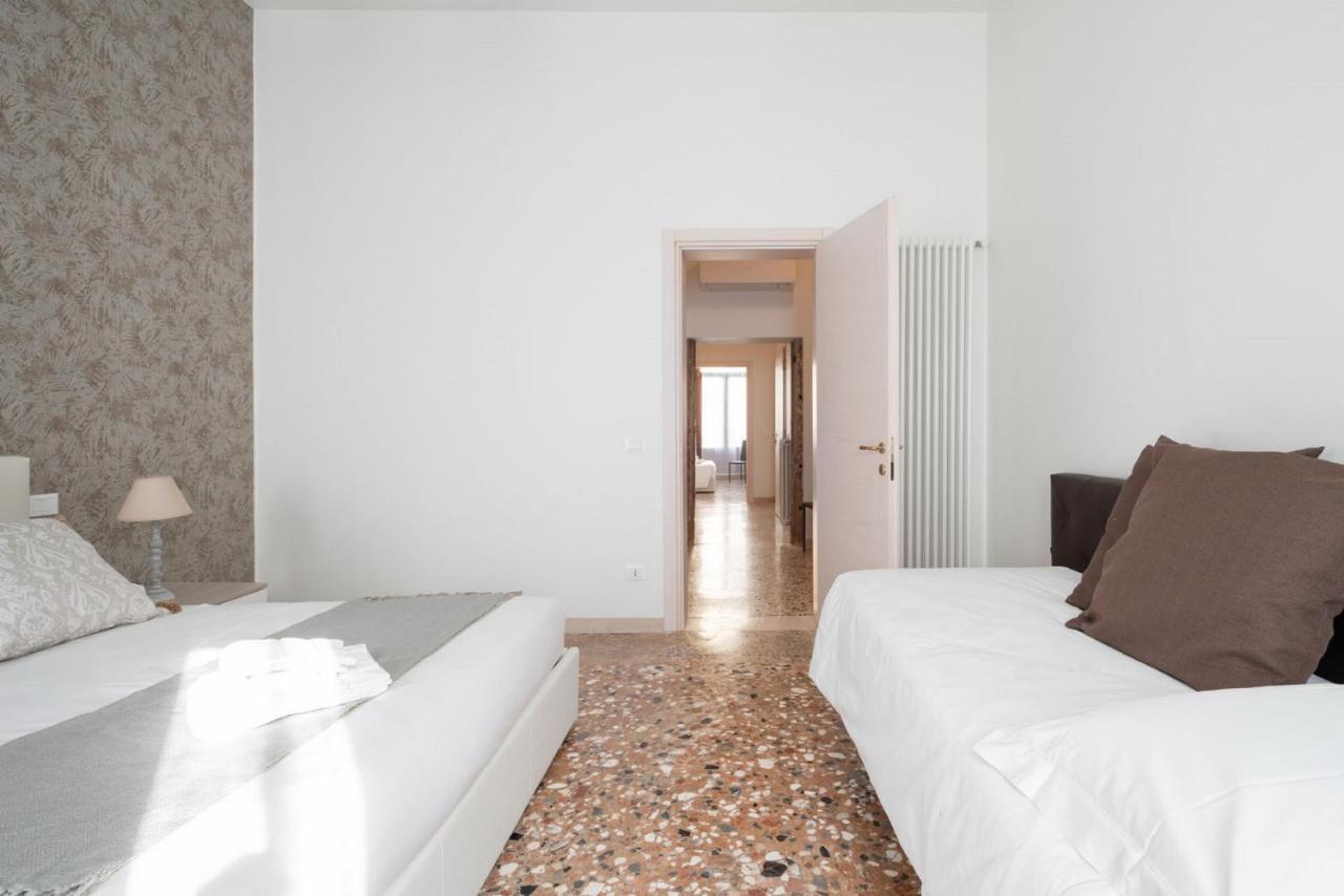 Accademia Charm Apartments By Wonderful Italy Venedig Exterior foto