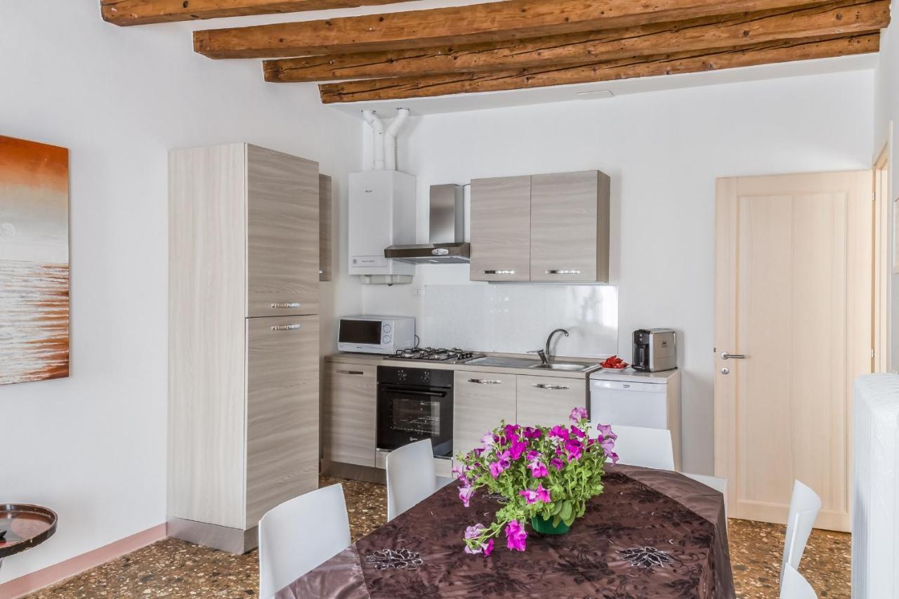 Accademia Charm Apartments By Wonderful Italy Venedig Exterior foto